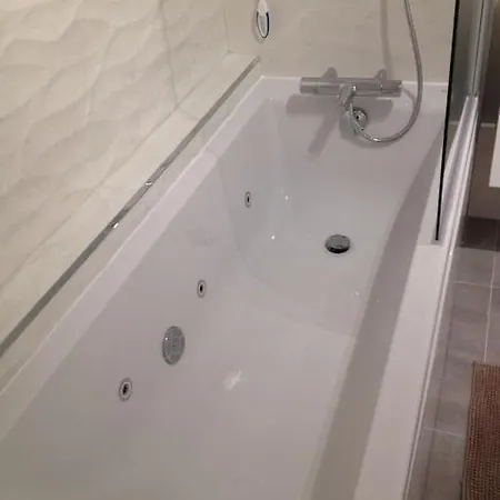 New Development Place Des Lices Апартаменты *